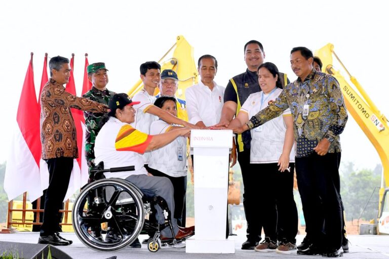 Jokowi Groundbreaking Pusat Pelatihan Paralimpiade di Karanganyar
