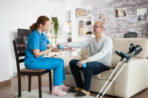 The Benefits of Choosing In-Home Physical Therapy for Seniors