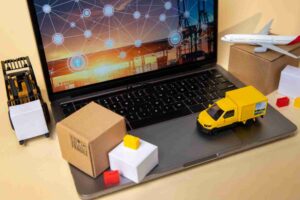 Why Custom Logistics Software Is Key to Streamlining Operations