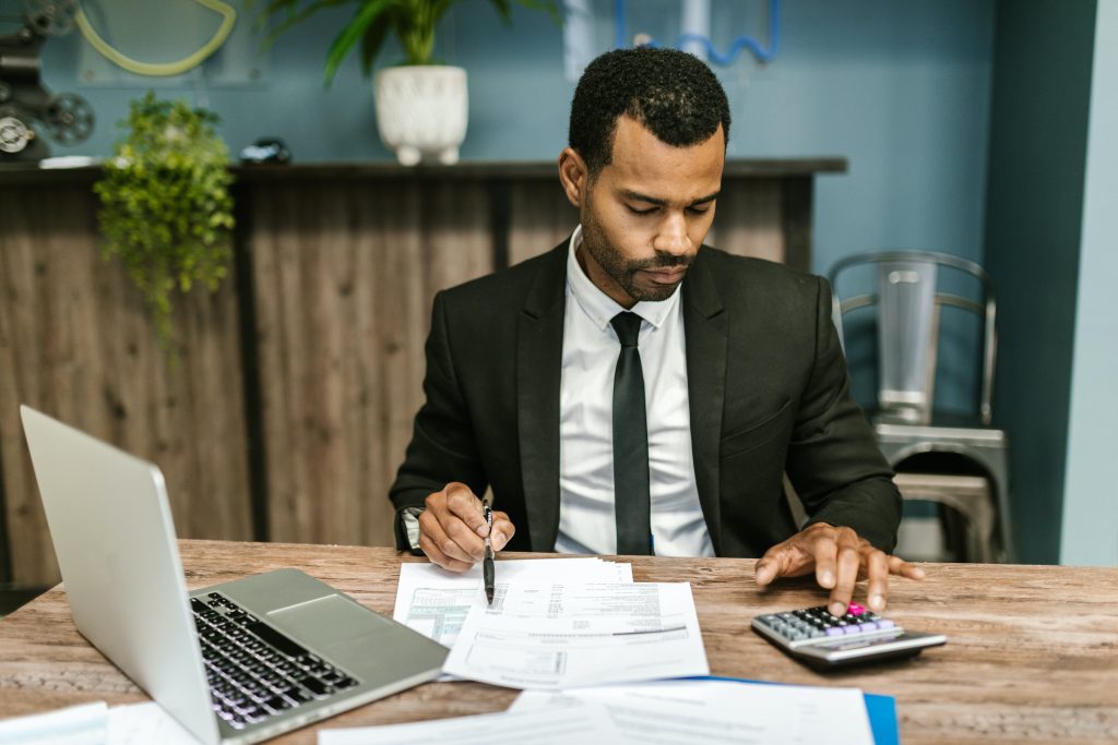 Pourquoi la Domiciliation d'Entreprise Est-elle Obligatoire