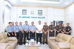 Kajati Agoes SP Menerima Kunjungan Silaturahmi Pejabat Baru Kakanwil Kementerian Hukum Maluku