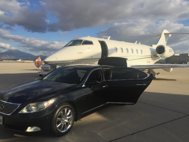 Top Benefits of Private Airport Transfers in Toronto