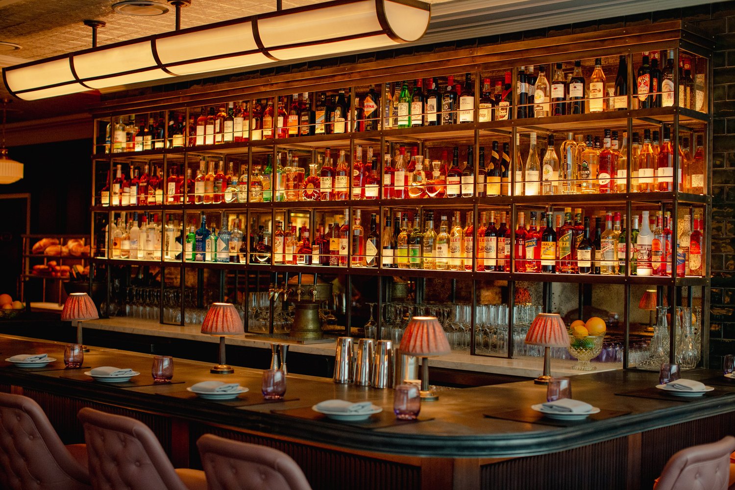 bar