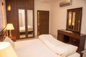 Are Apartments in Bahria Town Lahore Available on Installments? | Prime Land Properties