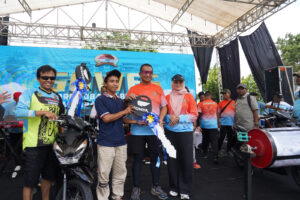 Gowes, Senam dan UMKM: Korem 084/Bhaskara Jaya, Satukan Olahraga dan Kebersamaan Warga Surabaya