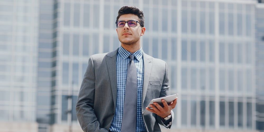 investment holding company uae