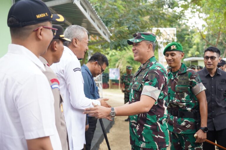Pangdam V/Brawijaya Pastikan Pembangunan Yonif TP 932/SB Berjalan Tepat Waktu