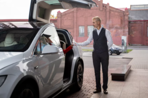 Cheap Luxury Car Rental London for Weddings, Events, and Travel