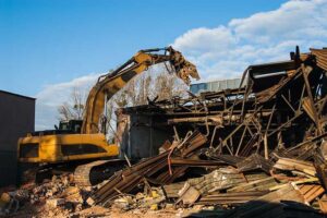 Expert Demolition Contractor in Edmonton Your Guide to Safe and Efficient Demolition Services