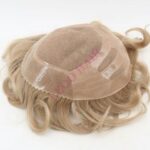 Protesi Capelli: L’Innovazione Invisibile che Ridefinisce l’Estetica Capillare