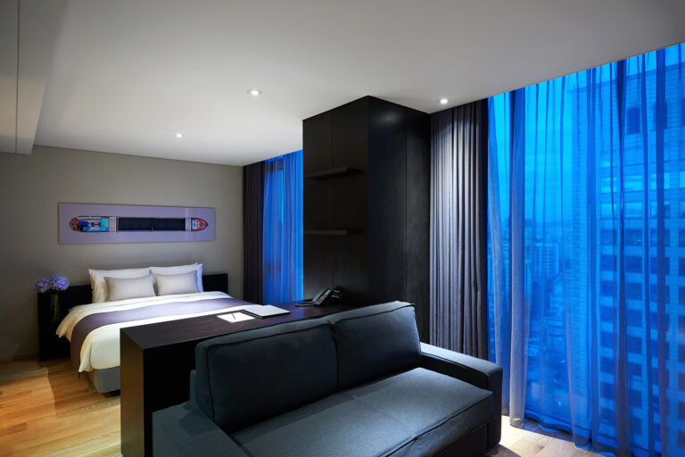Hotel Naimat Overview: Simplicity, Comfort, and Convenience