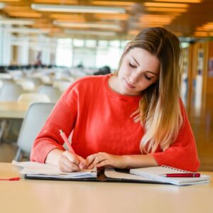 Pay Someone to Do My Assignment: A Smart Student’s Guide