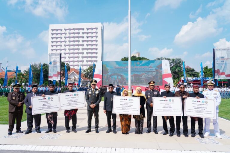 Membangun fondasi di Gedung Negara Grahadi Menuju Indonesia Emas