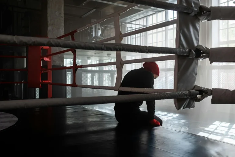 What to Expect During Your First Fight Training Session?