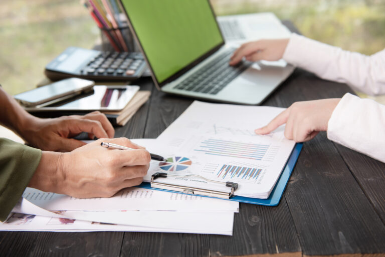Enhancing Analytical Skills Through DBMS Assignment Writing