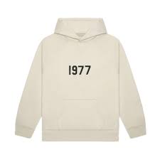 Essentials Hoodie: The Streetwear Staple Everyone’s Wearing Right Now