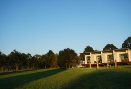 Discover the Comfort of a Kallangur Resort with Accommodation