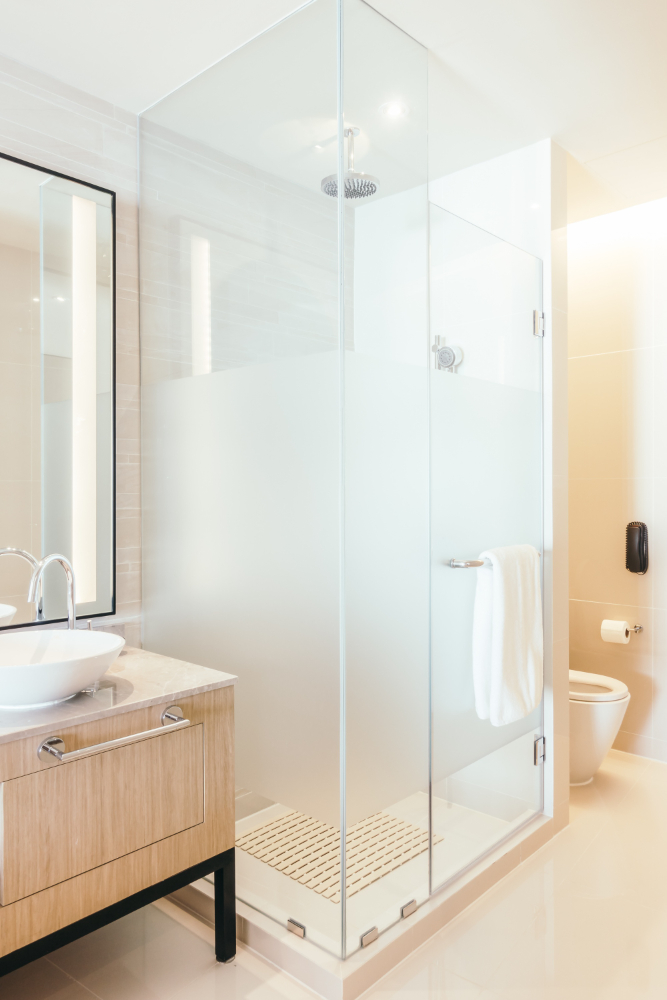 Why Glass Shower Doors Brentwood Are the Top Choice for Stylish Homes