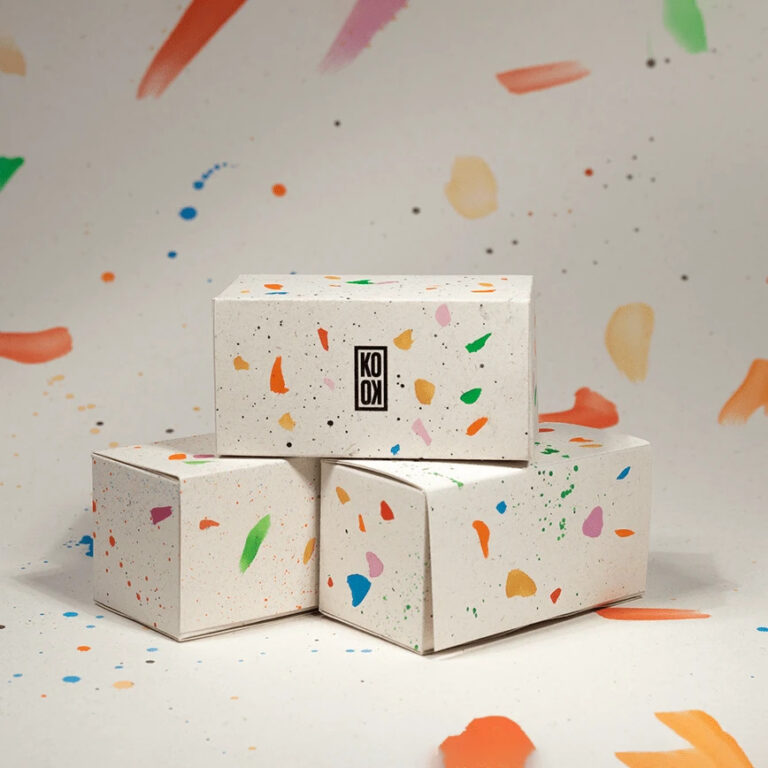 How Custom Packaging Boxes UK Elevate Apparel and Candle Brands