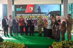 Kodam V/Brawijaya Terima Bantuan Kendaraan Operasional dari BSI RO VIII Surabaya untuk Perkuat Mobilitas Tugas