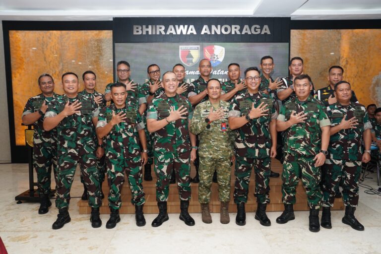 Perkuat Hubungan Antar Matra, Pangdam V/Brawijaya Terima Courtesy Call Danlanud Abdulrachman Saleh