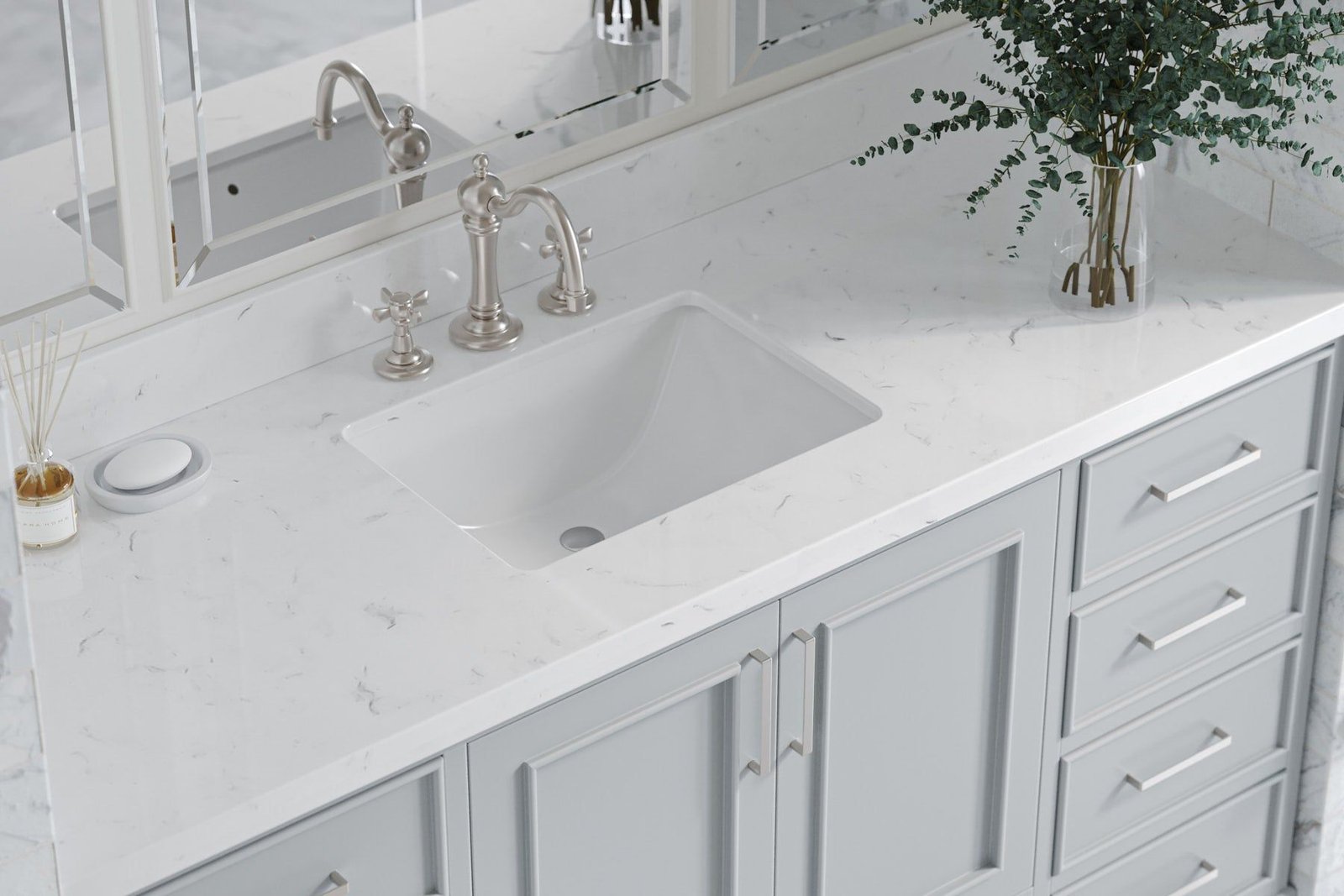 Bathroom Quartz Countertops That Combine Easy Maintenance 